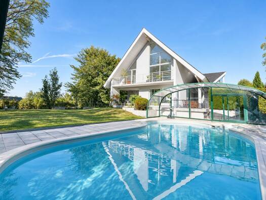 Villa zum Kauf provisionsfrei 1.599.000 € 10 Zimmer 297 m² 1,5 m² Grundstück frei ab sofort Hégenheim 68220