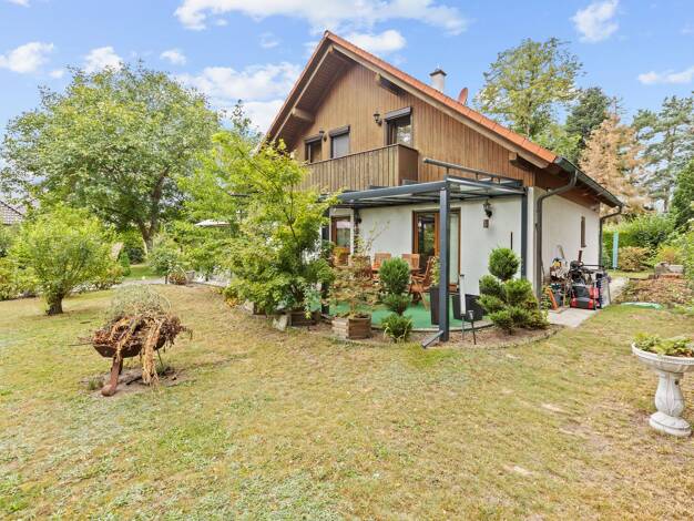 Einfamilienhaus zum Kauf 595.000 € 5 Zimmer 131 m² 696 m² Grundstück Neuenhagen bei Berlin 15366