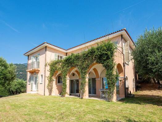 Einfamilienhaus zum Kauf 8 Zimmer 260 m² 2.391 m² Grundstück MENTON 06500