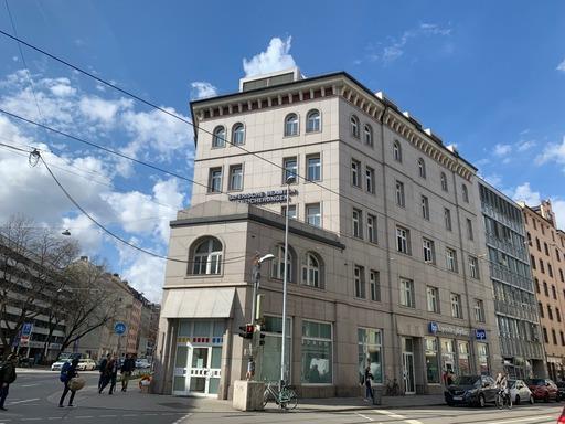 Bürofläche zur Miete 25 € 158,5 m²<br/>Bürofläche ab 158,5 m²<br/>Teilbarkeit Augustenstraße München 80335