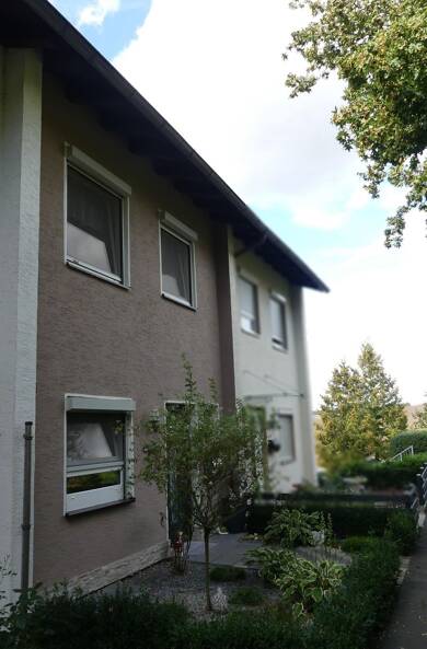 Reihenmittelhaus zum Kauf 185.000 € 5 Zimmer 138,5 m² 194 m² Grundstück Westuffeln Calden 34379