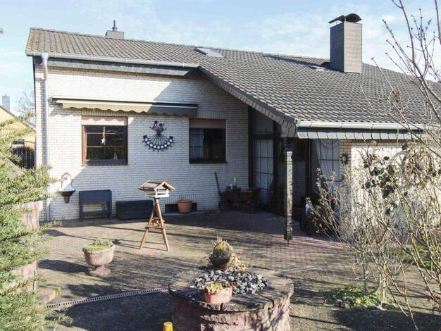 Einfamilienhaus zum Kauf 230.000 € 4 Zimmer 117,3 m² 798 m² Grundstück Gebhardshagen Salzgitter 38229