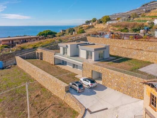 Villa zum Kauf - Erstbezug 1.100.000 € 6 Zimmer 200 m² 2.522 m² Grundstück Meerblick Santo Stefano al Mare 18010