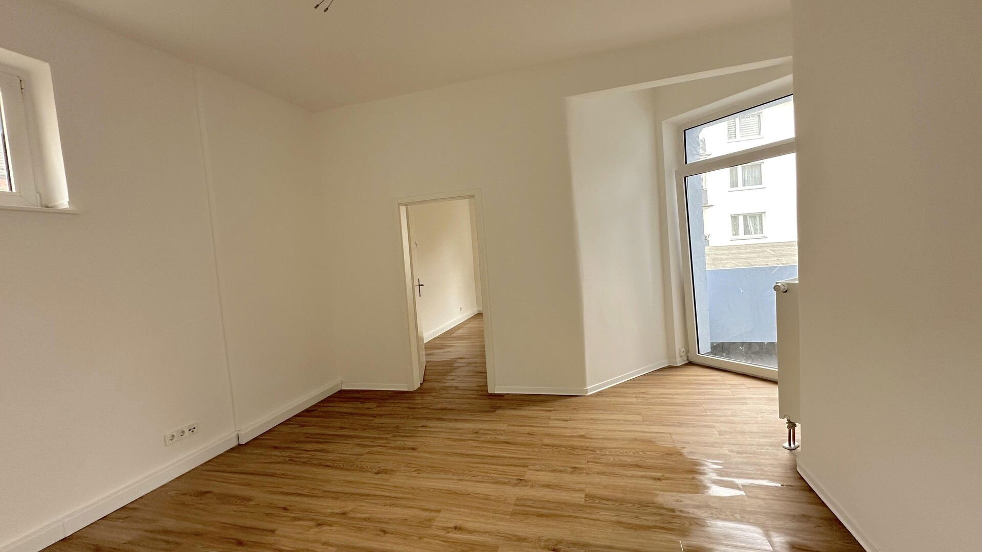 Wohnung zur Miete 860 € 2 Zimmer 78 m²<br/>Wohnfläche 1.<br/>Geschoss Olgastr. Ruhrallee - Ost Dortmund 44141