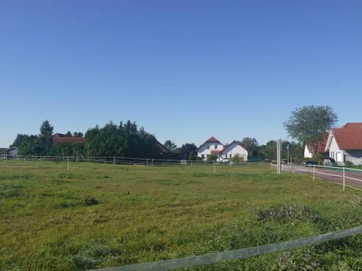 Grundstück zum Kauf 31.500 € 585 m² Grundstück Am Stoben Kirchedlau Könnern 06420