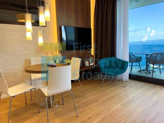 Wohnung zum Kauf 735.000 € 2 Zimmer 72 m² Omiš 21310