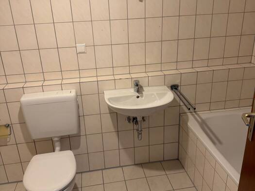 Wohnung zur Miete 730 € 2 Zimmer 65 m² Geschoss 3/5 frei ab 01.02.2026 Friesenheim/Nord Ludwigshafen am Rhein 67063