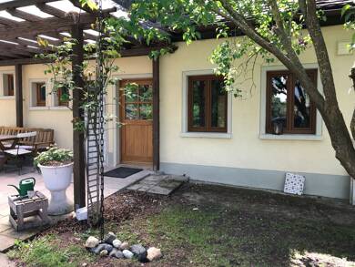 Terrassenwohnung zur Miete 550 € 1 Zimmer 52 m² 1 Geschosse frei ab 01.09.2025 Bibergau Dettelbach 97337
