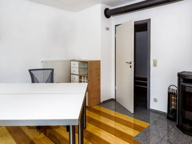 Bürofläche zur Miete provisionsfrei 498 € 30 m² Bürofläche Äckerwaldstr. Sillenbuch Stuttgart 70619