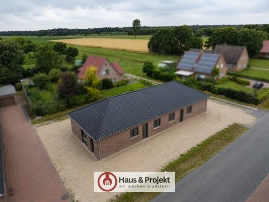 Doppelhaushälfte zum Kauf 319.000 € 3 Zimmer 97,4 m² 467 m² Grundstück Schirum Aurich 26605