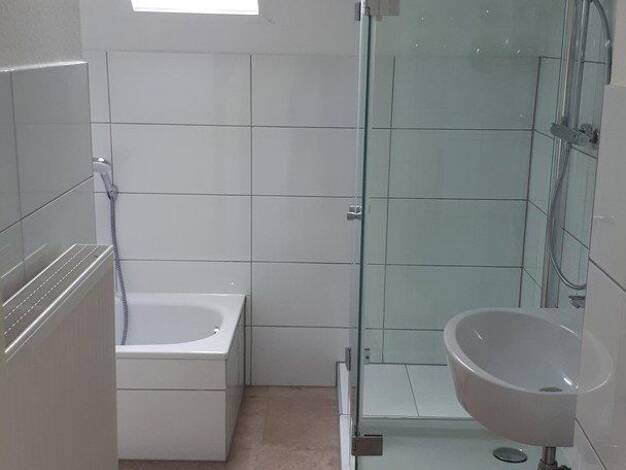 Mehrfamilienhaus zum Kauf provisionsfrei 1.100.000 € 13 Zimmer 375 m² 598 m² Grundstück Walldorf Mörfelden-Walldorf 64546