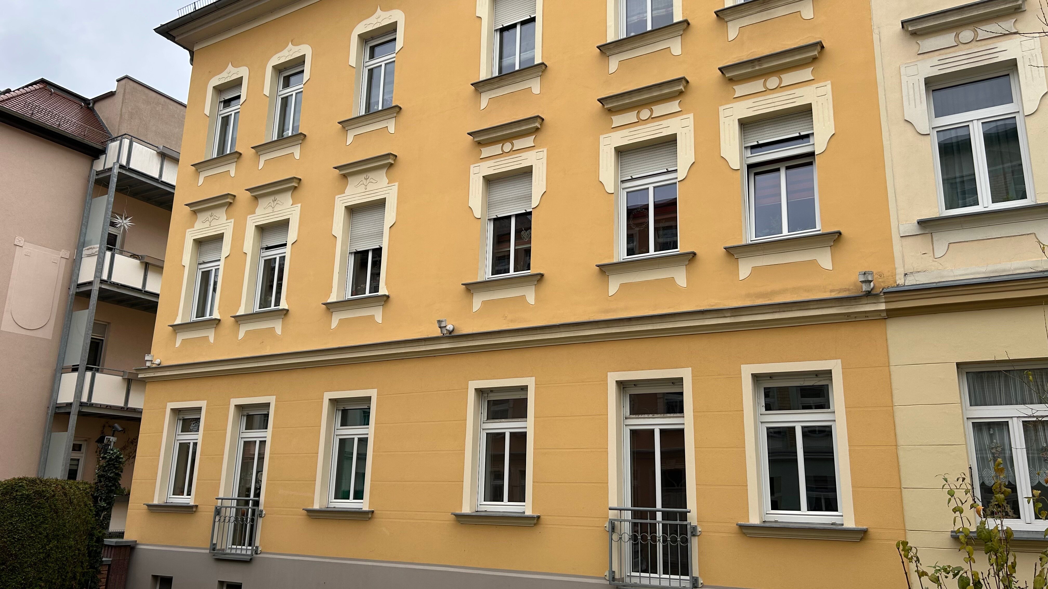 Terrassenwohnung zur Miete 390 € 2 Zimmer 62,2 m²<br/>Wohnfläche EG<br/>Geschoss ab sofort<br/>Verfügbarkeit Prof.-Simmel-Straße 14 Debschwitz 1 Gera 07548