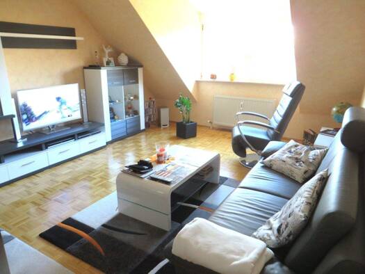 Wohnung zur Miete 680 € 2 Zimmer 58 m² 2. Geschoss frei ab 01.04.2026 Neckarau Mannheim 68199