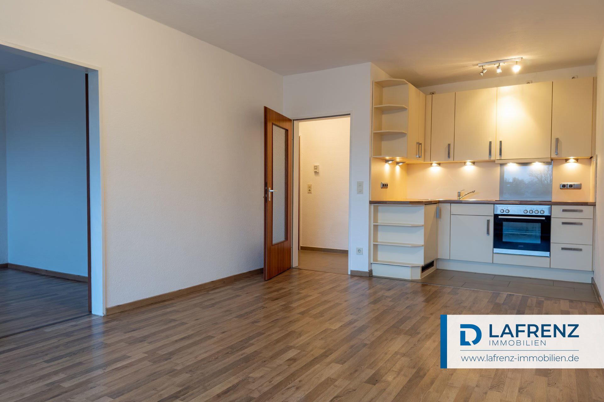 Wohnung zum Kauf 139.000 € 2 Zimmer 49 m²<br/>Wohnfläche Eutin 23701