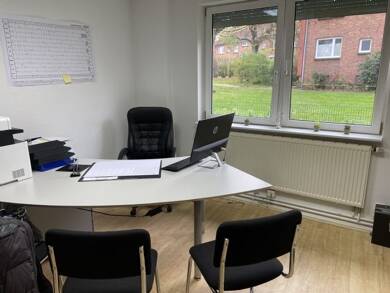 Büro-/Praxisfläche zur Miete provisionsfrei 290 € 1 Zimmer 15 m² Bürofläche Rahlstedter Str. 32 a Rahlstedt Hamburg 22149
