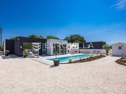 Villa zur Miete - Erstbezug 2.500 € 3 Zimmer 140 m² Štokovci Svetvinčenat 52342