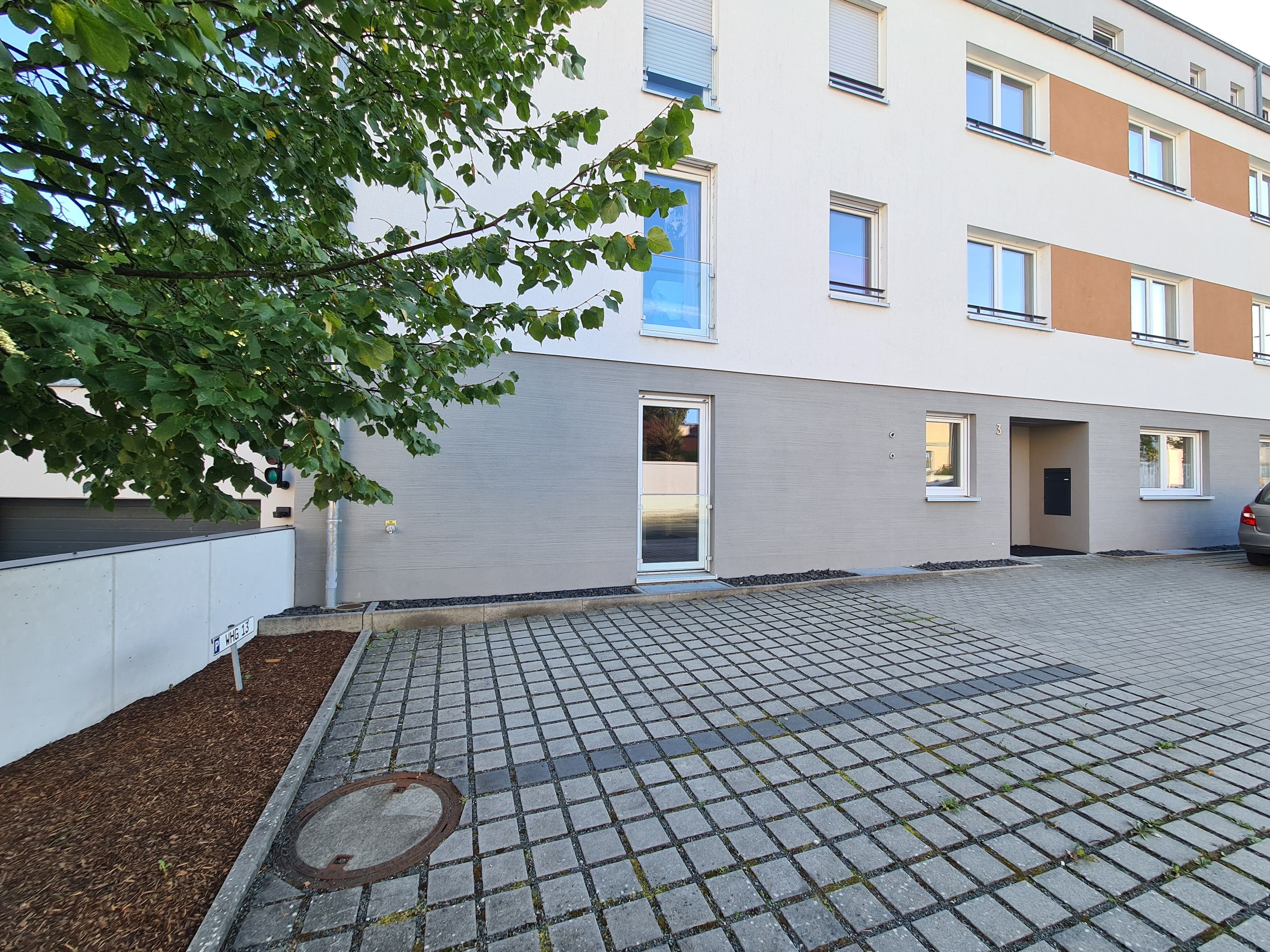 Terrassenwohnung zur Miete 1.150 € 3 Zimmer 95 m²<br/>Wohnfläche EG<br/>Geschoss ab sofort<br/>Verfügbarkeit Lerchenfeld Weiden in der Oberpfalz 92637