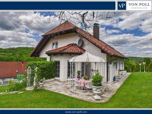 Villa zum Kauf 585.000 € 10 Zimmer 341 m² 1.319 m² Grundstück Heugrumbach Arnstein / Heugrumbach 97450