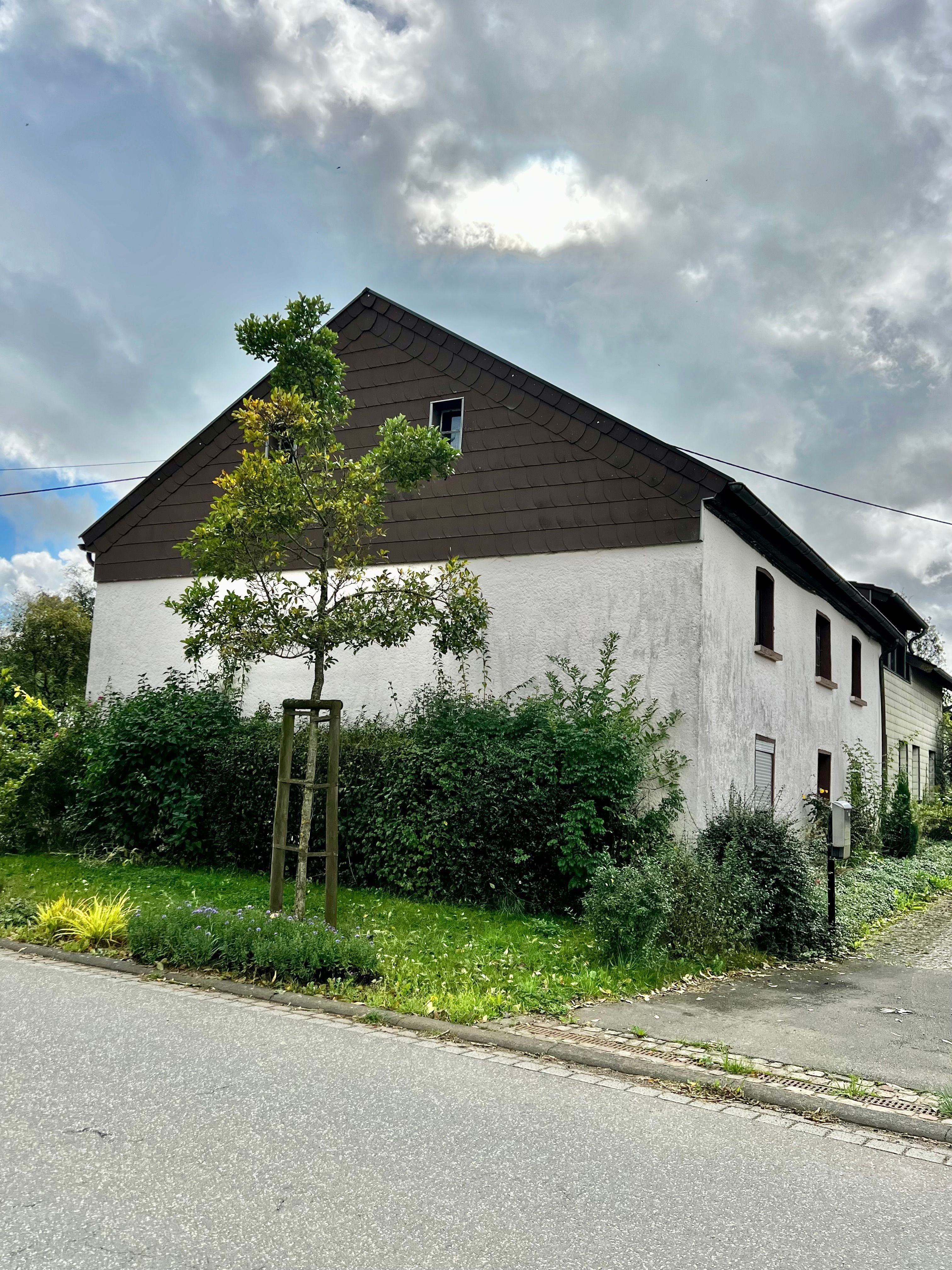 Einfamilienhaus zum Kauf 159.000 € 5 Zimmer 125 m²<br/>Wohnfläche 649 m²<br/>Grundstück ab sofort<br/>Verfügbarkeit Großkampenberg 54619