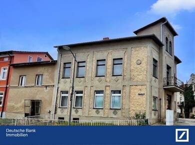 Mehrfamilienhaus zum Kauf provisionsfrei 270.000 € 13 Zimmer 324 m² 382 m² Grundstück Waren Waren 17192
