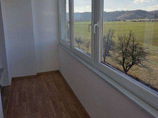 Wohnung zur Miete 495 € 3 Zimmer 69,1 m² Coswig 01640