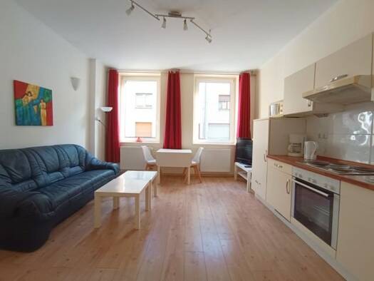 Wohnung zur Miete Wohnen auf Zeit 650 € 2 Zimmer 42 m² frei ab 01.01.2026 Dionysiusstraße 107 Stadtmitte Krefeld 47798