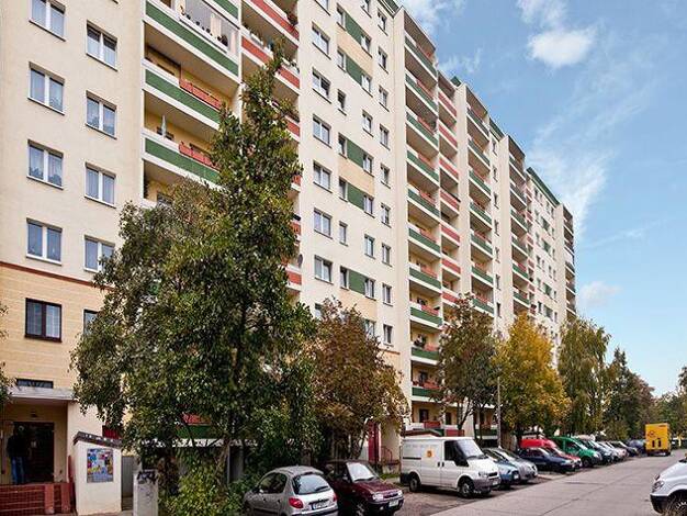 Wohnung zur Miete 552 € 2 Zimmer 49,1 m² 7. Geschoss frei ab 05.10.2026 Landsberger Allee 561 Marzahn Berlin 12679