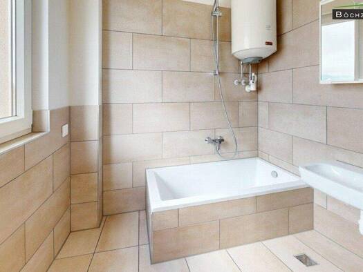 Wohnung zum Kauf 63.000 € 2 Zimmer 48,7 m² 6. Geschoss Schmittstraße Knittelfeld 8720