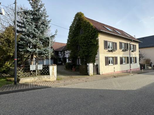 Bauernhaus zum Kauf als Kapitalanlage geeignet 299.000 € 11 Zimmer 250 m² 1.500 m² Grundstück Reckenroth 56370