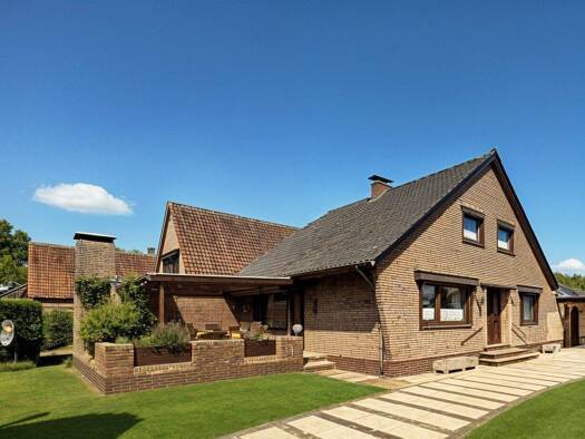 Einfamilienhaus zum Kauf 259.000 € 4 Zimmer 127,5 m² 487 m² Grundstück Heide Ganderkesee 27777