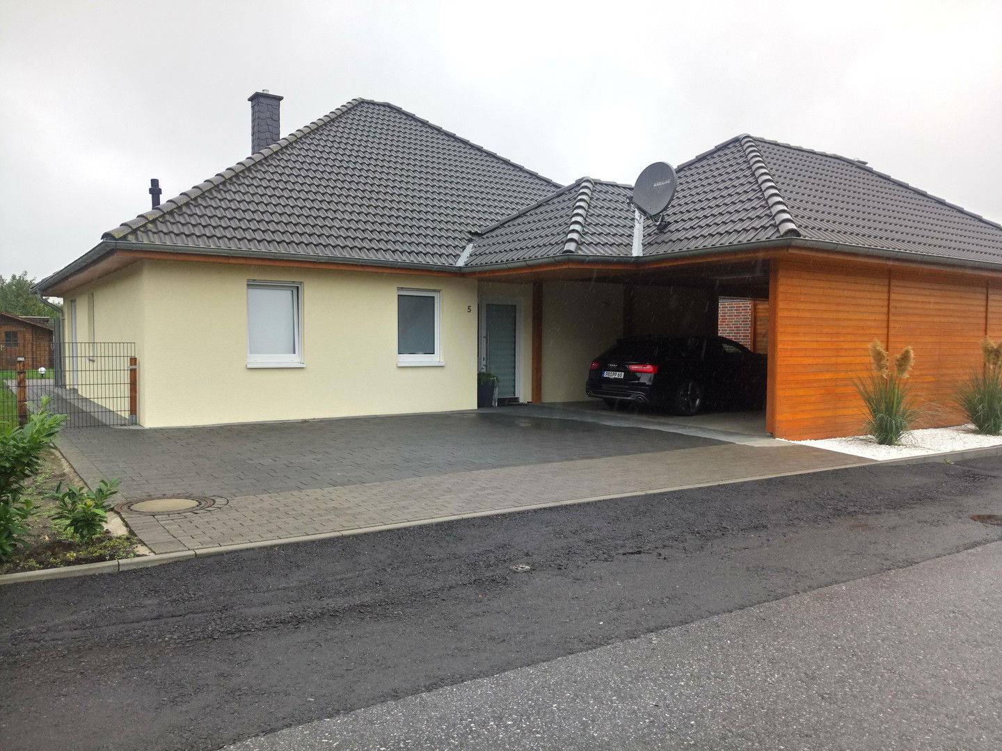 Bungalow zum Kauf provisionsfrei 419.000 € 3 Zimmer 125 m²<br/>Wohnfläche 665 m²<br/>Grundstück Mantinghausen Salzkotten - Mantinghausen 33154