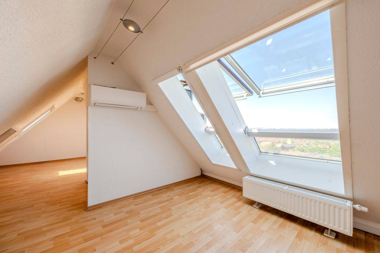 Property thumbnail 18