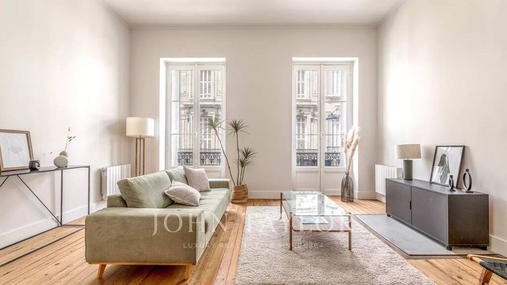 Studio zum Kauf provisionsfrei 690.000 € 4 Zimmer 111 m² 1. Geschoss Centre ville Bordeaux 33000