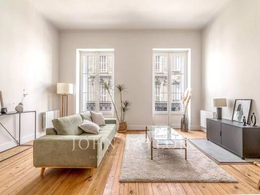 Wohnung zum Kauf 690.000 € 4 Zimmer 111 m² 1. Geschoss Centre ville Bordeaux 33000