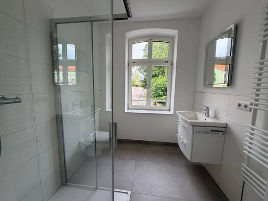 Wohnung zur Miete 445 € 2 Zimmer 46,9 m² frei ab 01.10.2026 Naumburger Straße 38 Weißenfels 06667