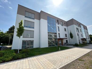 Wohnung zur Miete 1.320 € 3 Zimmer 82,5 m² Geschoss 1/3 frei ab 01.08.2025 Leichendorf Zirndorf 90513