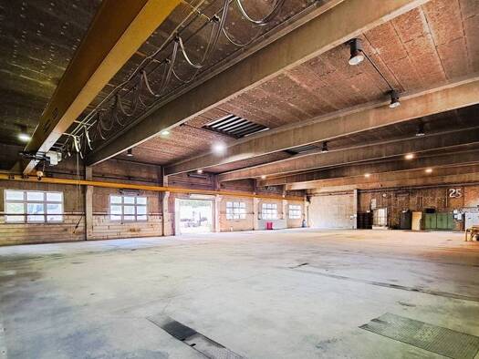 Lagerhalle zur Miete 5,50 € 748 m² Lagerfläche Solingen-Mitte Solingen 42657