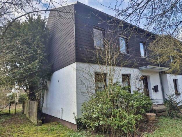 Doppelhaushälfte zum Kauf 249.000 € 5 Zimmer 106,1 m² 648 m² Grundstück Korbach 34497