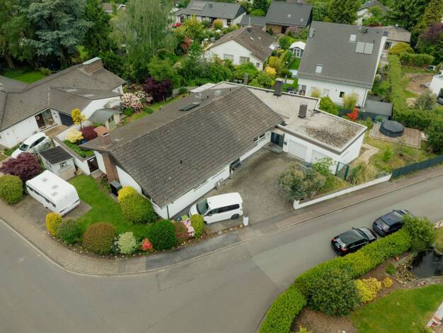 Einfamilienhaus zum Kauf 875.000 € 8 Zimmer 360,5 m² 1.152 m² Grundstück Glöbusch Odenthal 51519