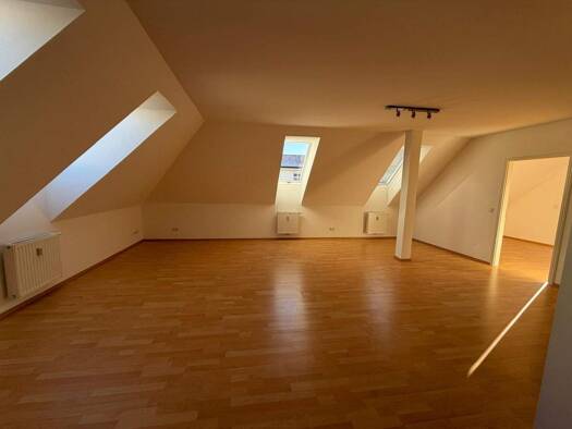 Wohnung zur Miete 608 € 2 Zimmer 72,1 m² 2. Geschoss frei ab sofort Esterhazystraße 19 Eisenstadt Eisenstadt(Stadt) 7000