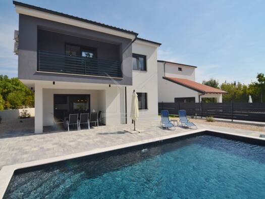 Villa zum Kauf - Erstbezug 620.000 € 5 Zimmer 149 m² 580 m² Grundstück Šilo