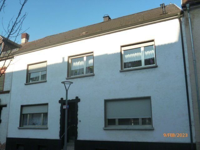 Mehrfamilienhaus zum Kauf 210.000 € 8 Zimmer 250 m²<br/>Wohnfläche 770 m²<br/>Grundstück Bexbach Bexbach 66450