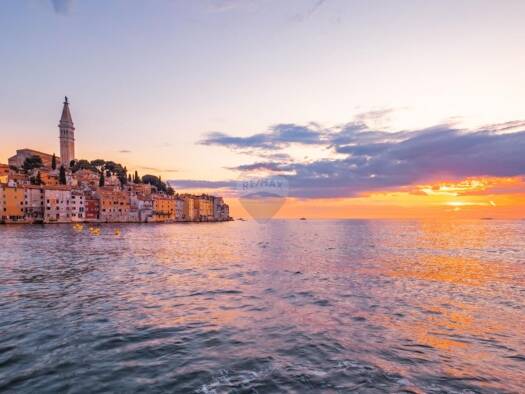 Gewerbegrundstück zum Kauf 277.000 € Rovinj 52210