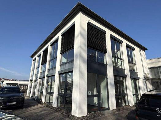 Bürogebäude zur Miete 2.330 € 122,7 m² Bürofläche Großbottwar 71723