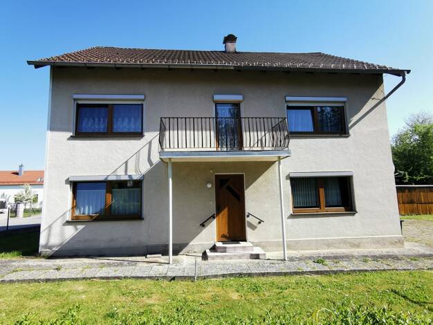Haus zum Kauf 285.000 € 6 Zimmer 160 m² 530 m² Grundstück Niederalteich Niederalteich 94557