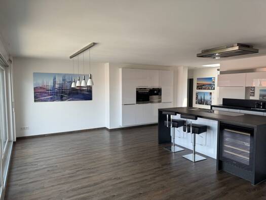 Wohnung zur Miete 2.450 € 4,5 Zimmer 153 m² frei ab sofort Moosstraße 38 Petershausen Konstanz 78467