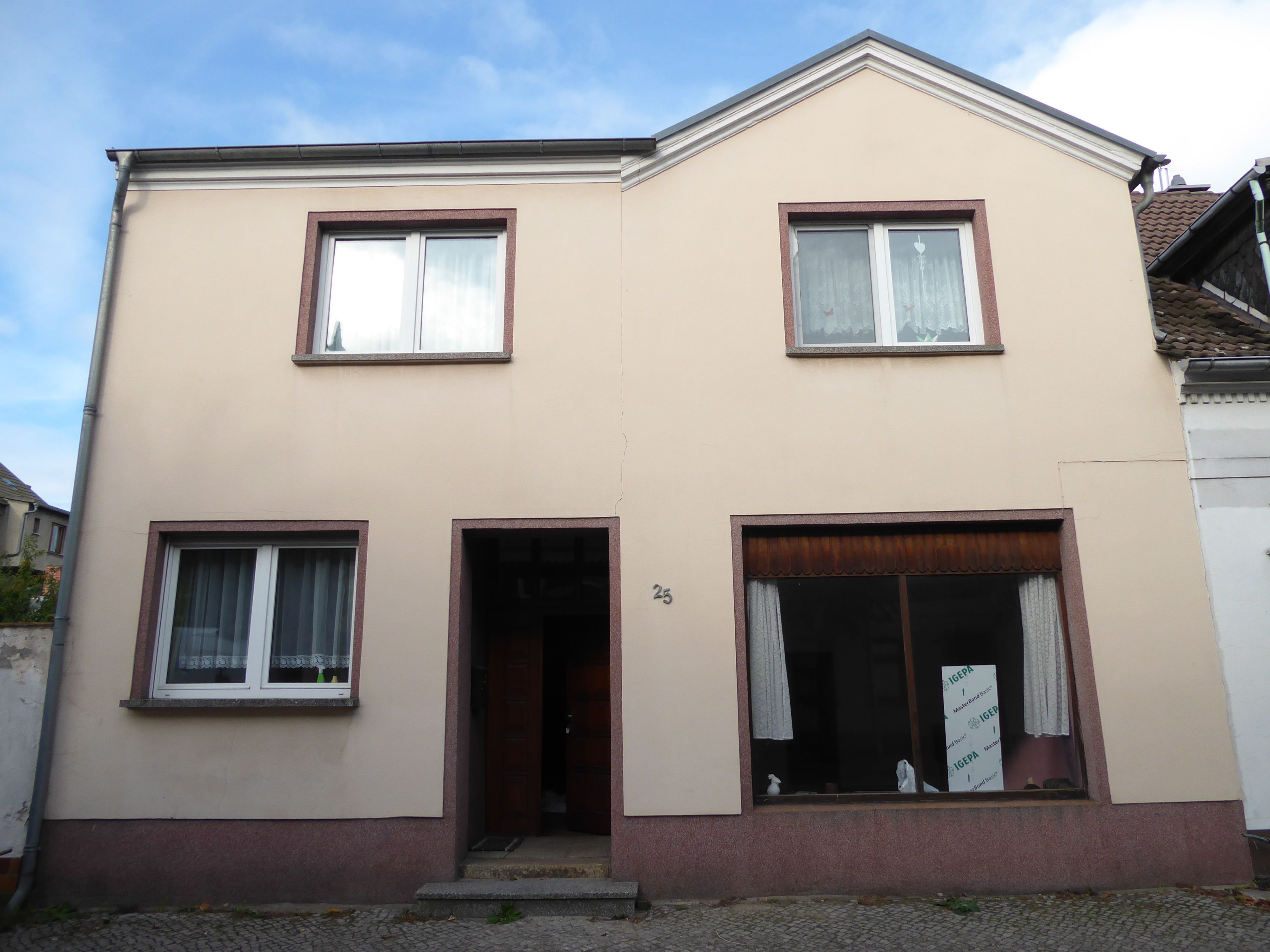 Einfamilienhaus zum Kauf 65.000 € 10 Zimmer 200 m²<br/>Wohnfläche 538 m²<br/>Grundstück Puschkinstr. 25 Coswig Coswig (Anhalt) 06869