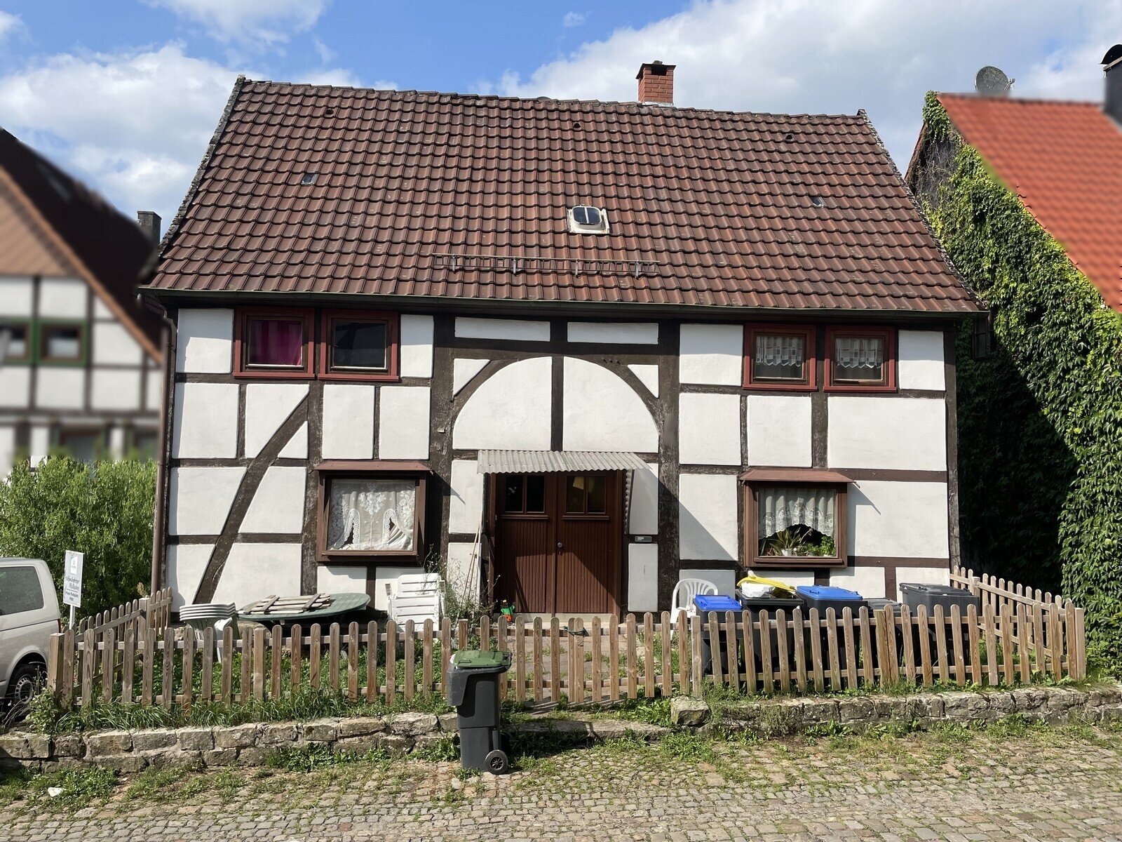 Mehrfamilienhaus zum Kauf 115.000 € 8 Zimmer 170 m²<br/>Wohnfläche 193 m²<br/>Grundstück Schwalenberg Schieder-Schwalenberg 32816