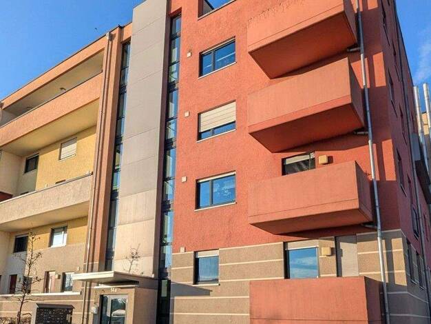 Penthouse zum Kauf provisionsfrei 369.000 € 2,5 Zimmer 82 m² 5. Geschoss Hanau 63452