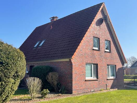 Mehrfamilienhaus zum Kauf 220.000 € 6 Zimmer 140 m² 1.160 m² Grundstück Schortens 26419